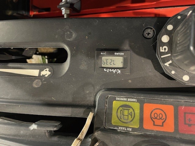   KUBOTA ZD323 at LandMark in Kearney, NE
