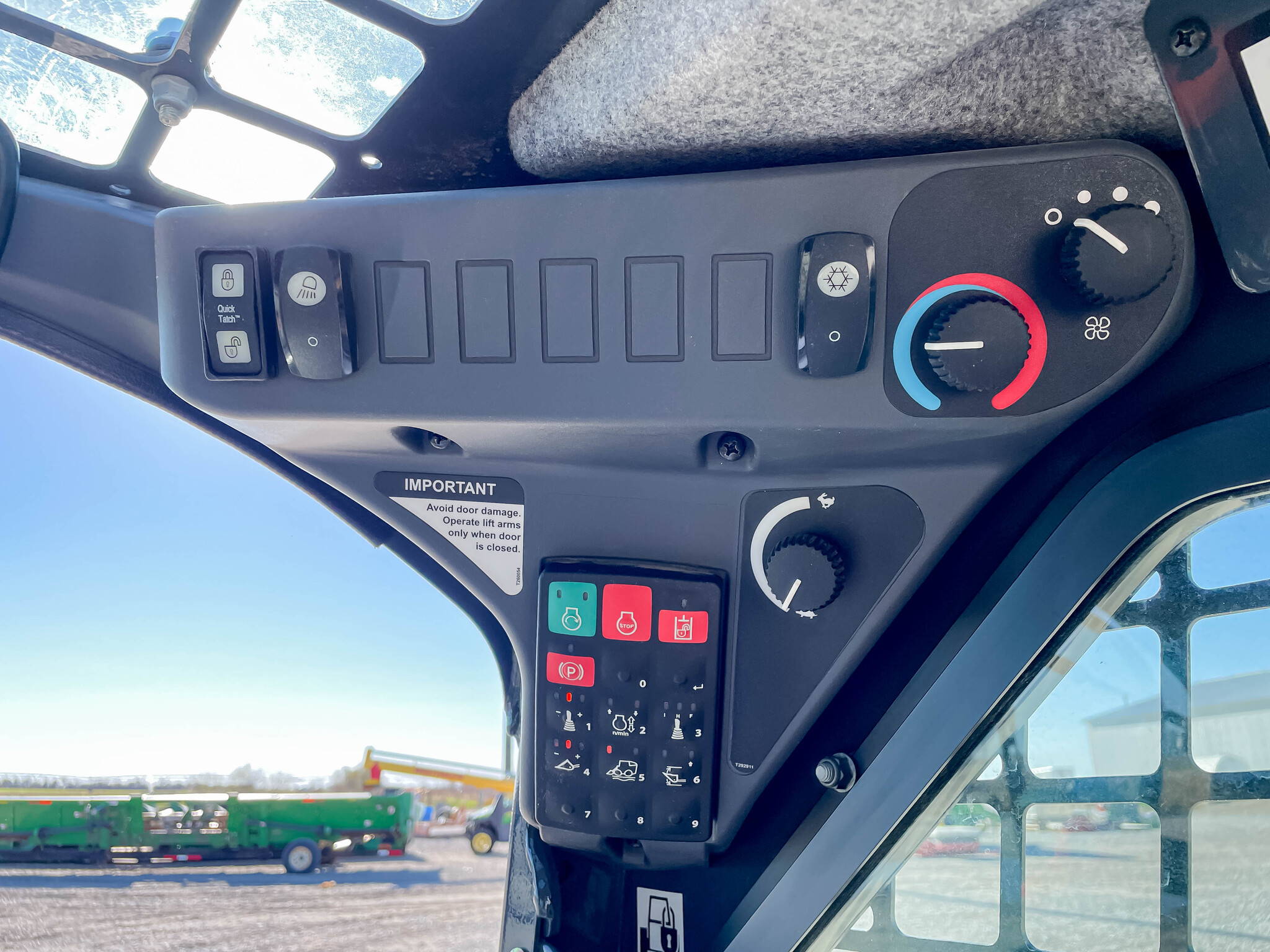  2023 John Deere 318G at LandMark in Fairfield, NE