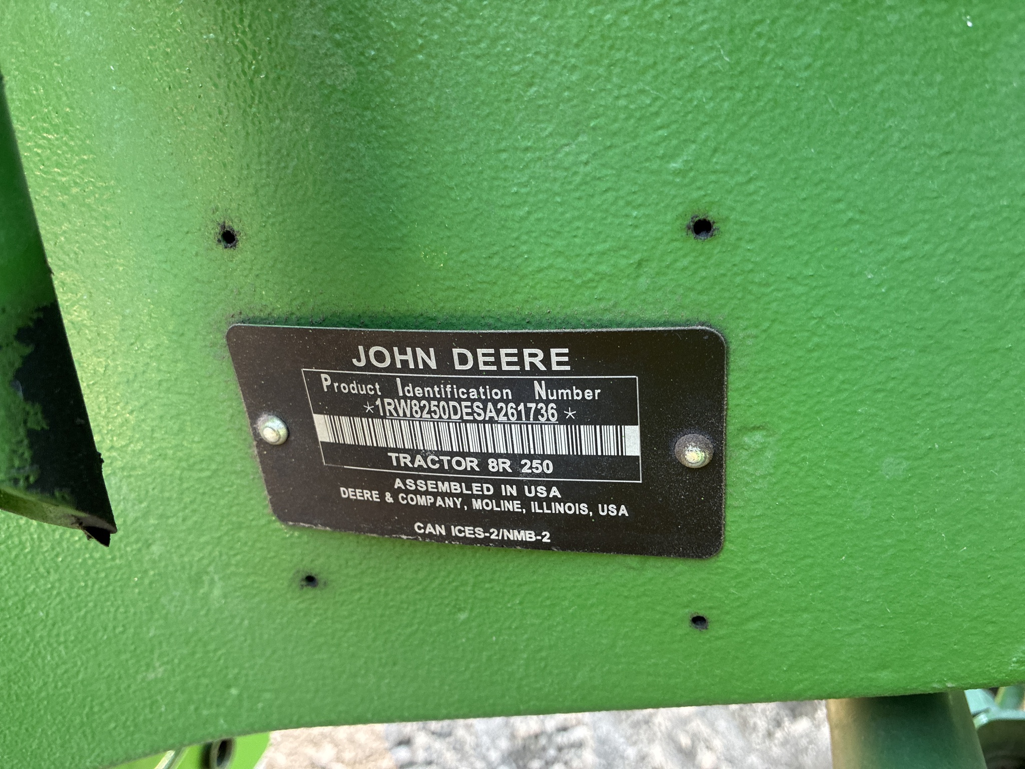  2025 John Deere 8R 250 at LandMark in Hastings, NE