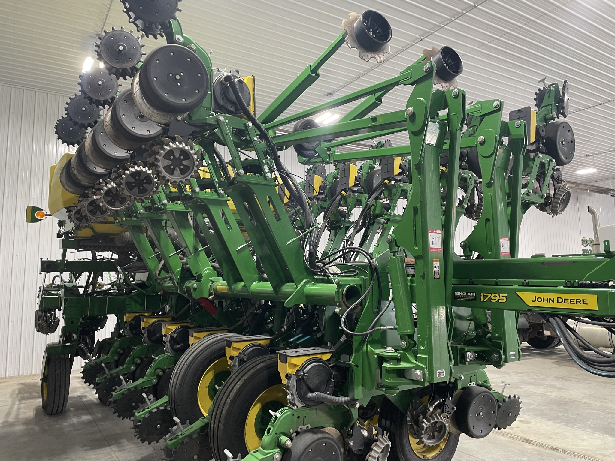  2022 John Deere 1795 at LandMark in Lexington, NE