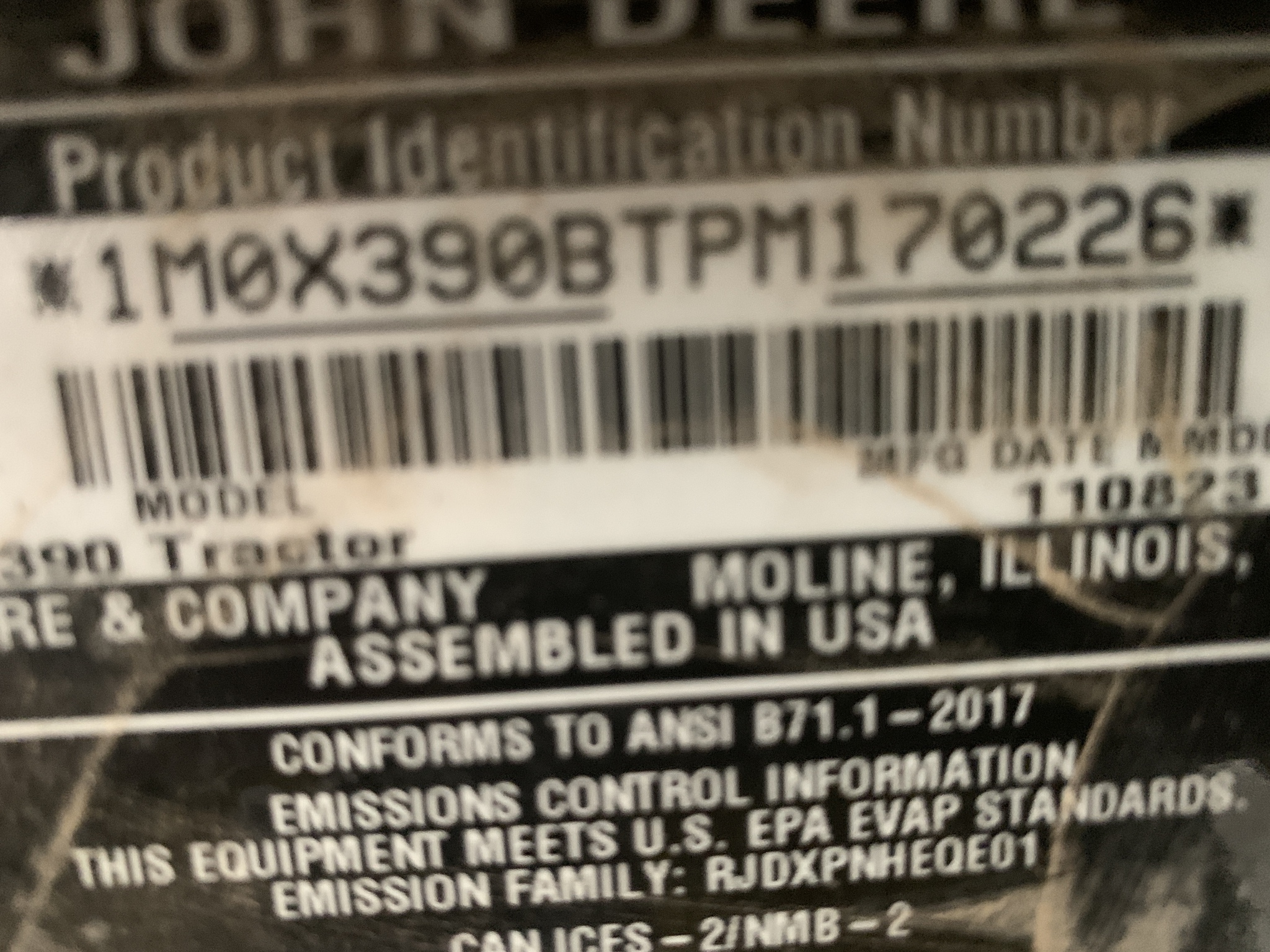  2024 John Deere X390 at LandMark in Holdrege, NE