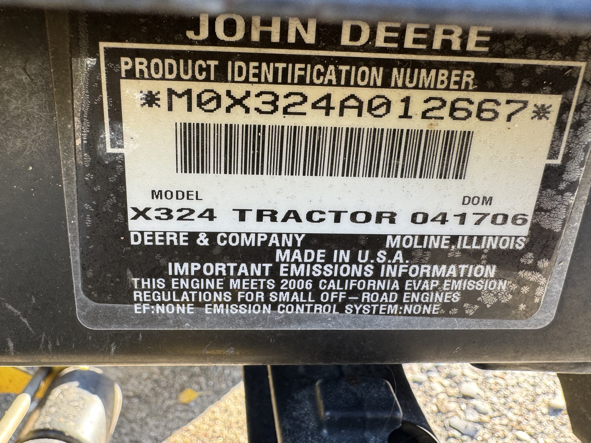 On Lot 2006 John Deere X324 at Tri County Equipment Sandusky, MI