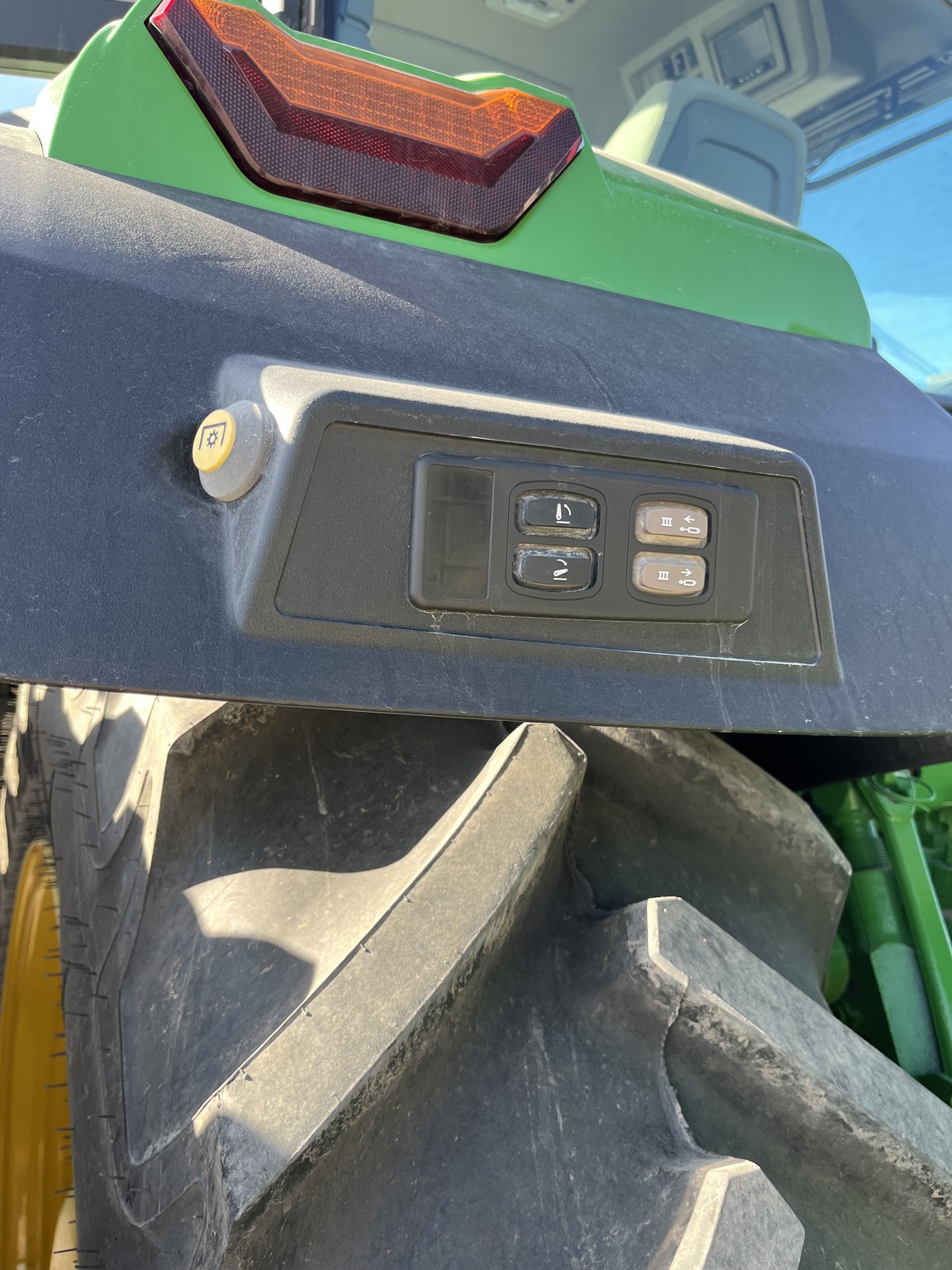  2025 John Deere 8R 410 at LandMark in Minden, NE