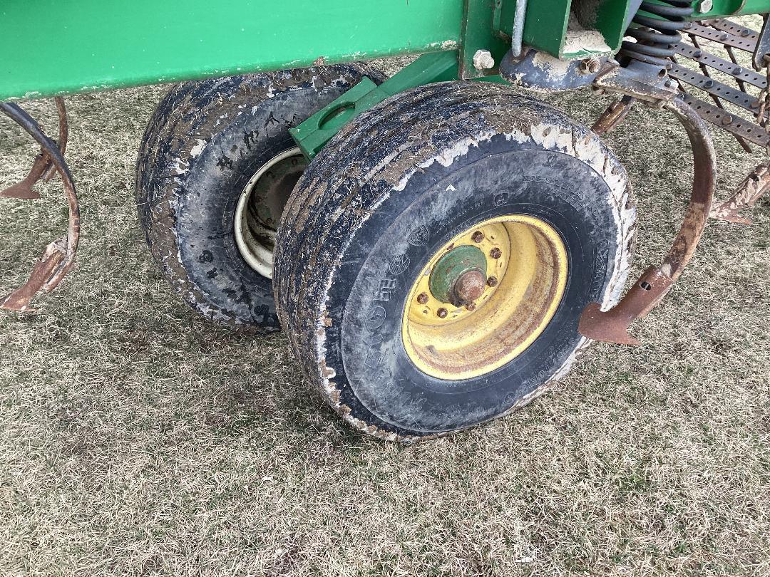 On Lot 2009 John Deere 2210 61.5' at Tri County Equipment Bad Axe, MI