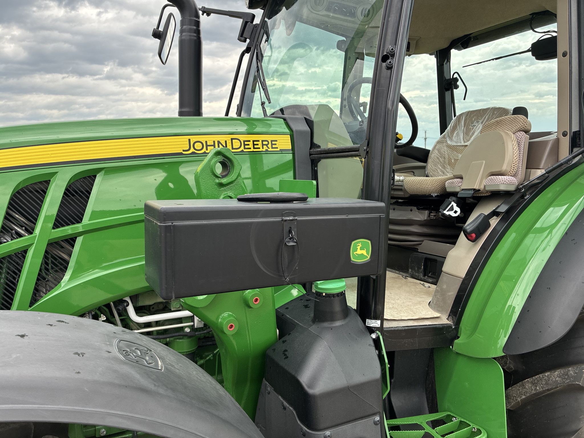 2023 John Deere 5090M at LandMark in Beatrice, NE