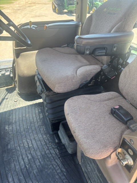 On Lot 2010 John Deere 9530 at Tri County Equipment Bad Axe, MI