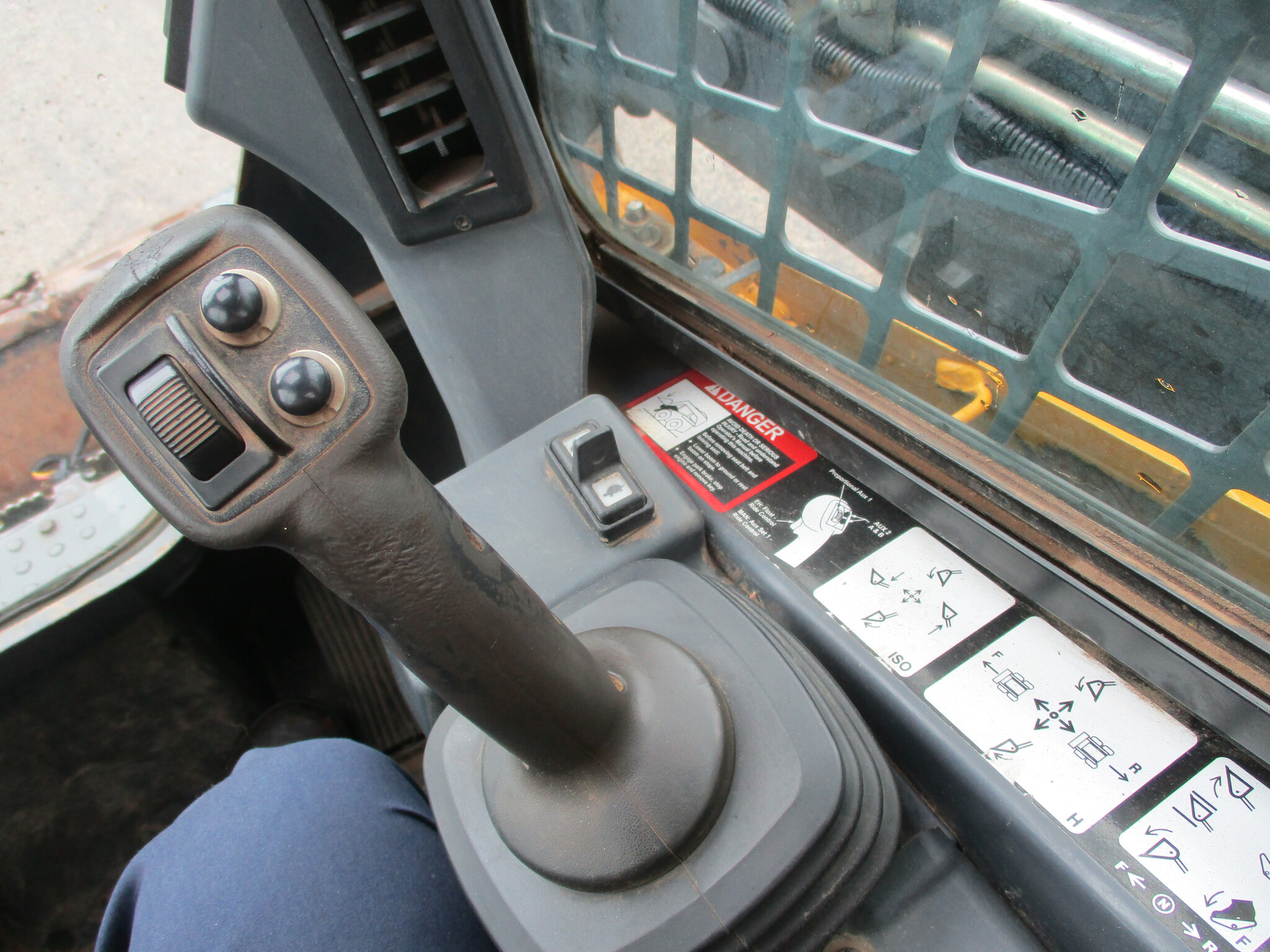 323E