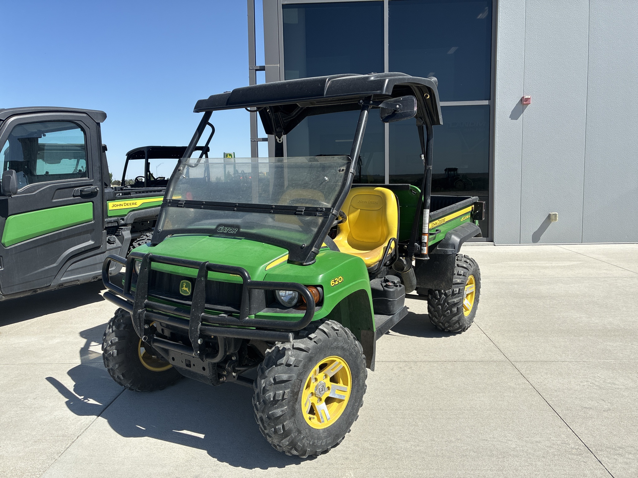  2009 John Deere XUV 620I GREEN at LandMark in Hebron, NE