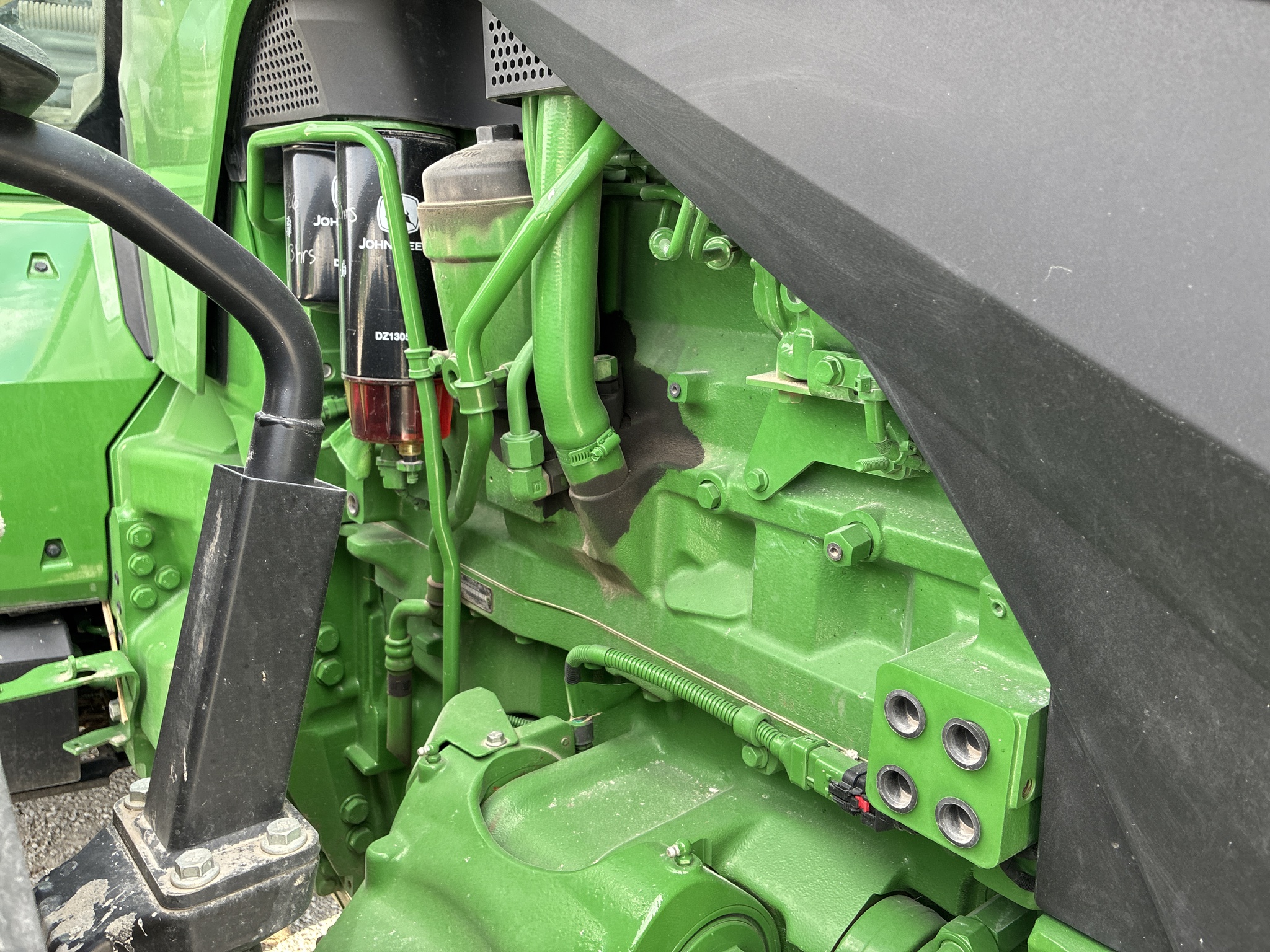  2024 John Deere 8R 340 at LandMark in Hebron, NE