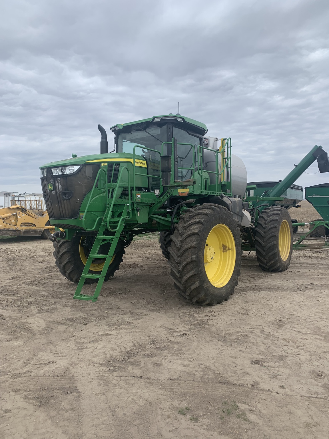  2024 John Deere 616R at LandMark in Arapahoe, NE