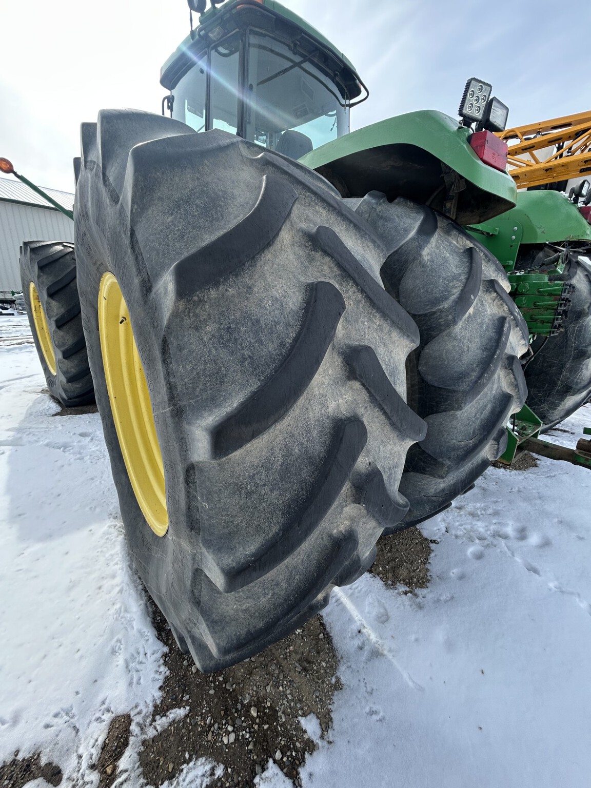 On Lot 1996 John Deere 9400 at Tri County Equipment Marlette, MI