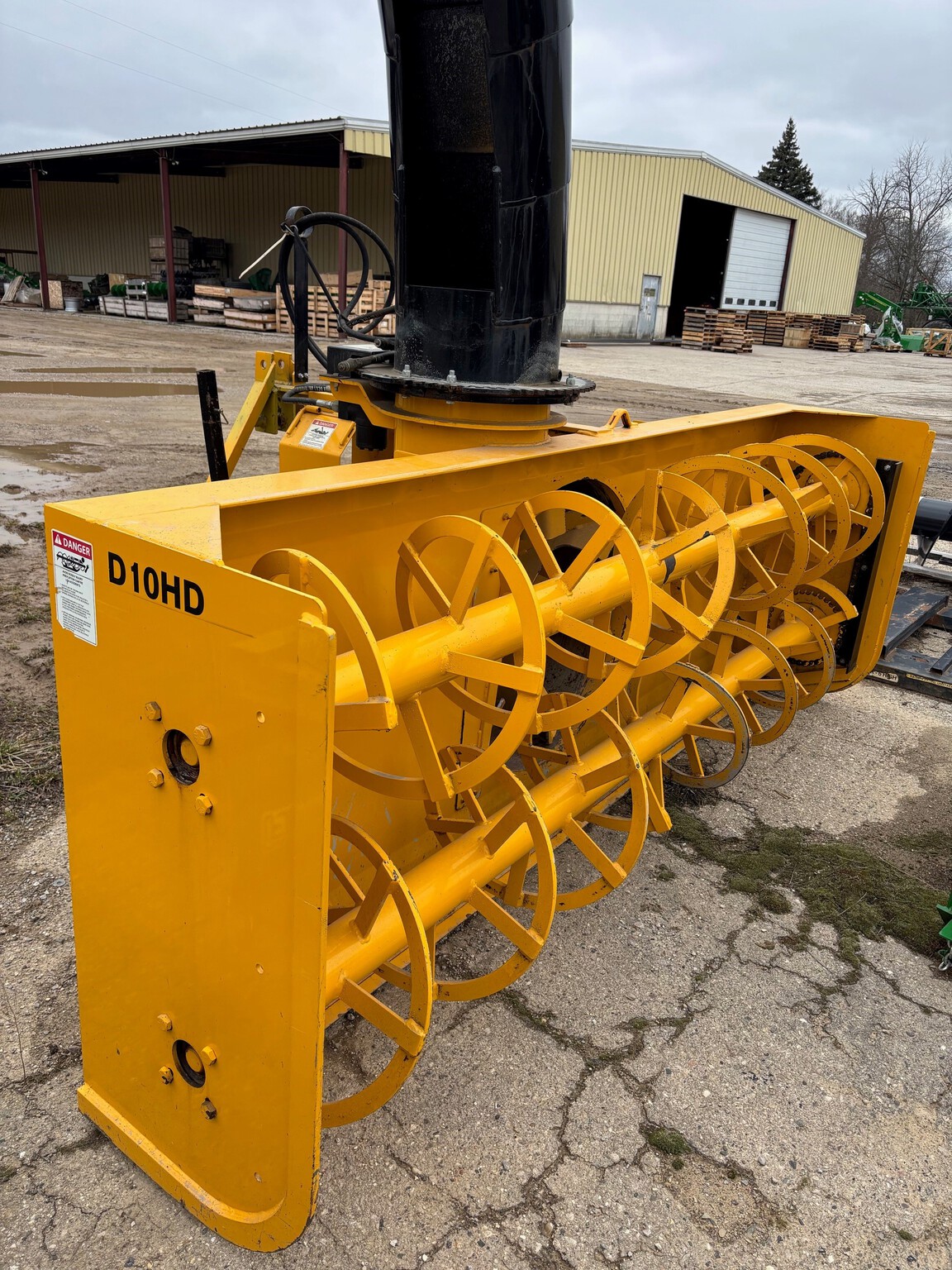 On Lot  Lucknow D10HD SNOWBLOWER at Tri County Equipment Bad Axe, MI