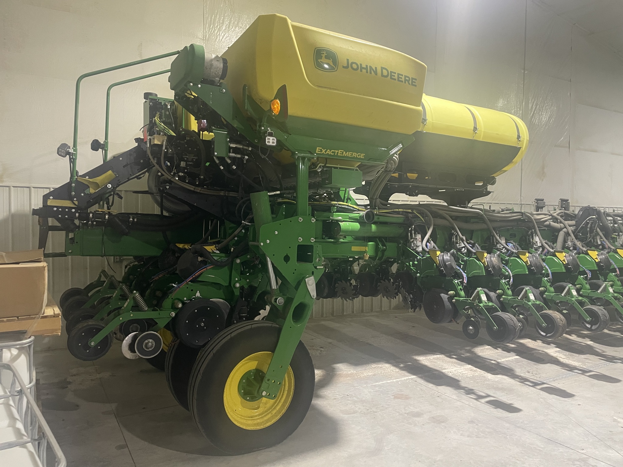  2022 John Deere 1775NT at LandMark in Kearney, NE