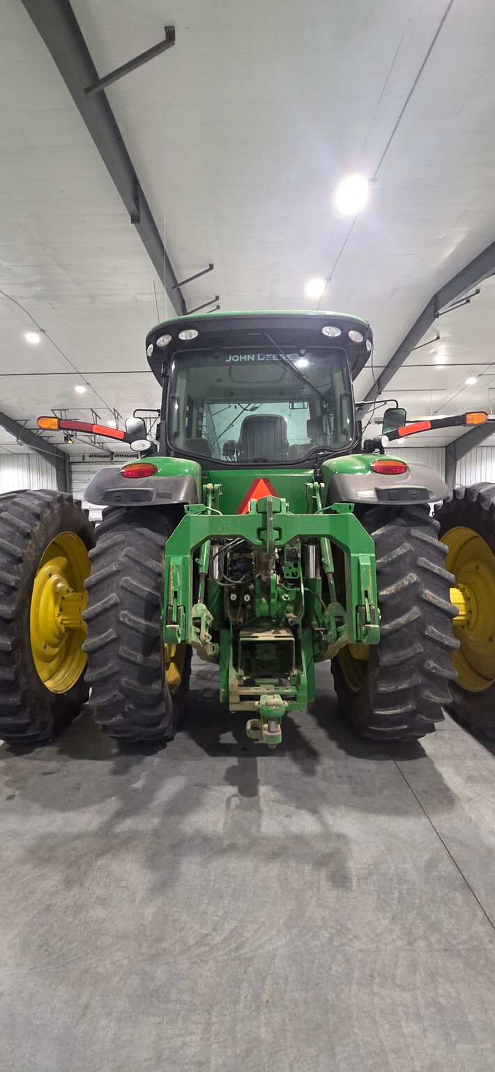  2011 John Deere 8335R at LandMark in Hastings, NE