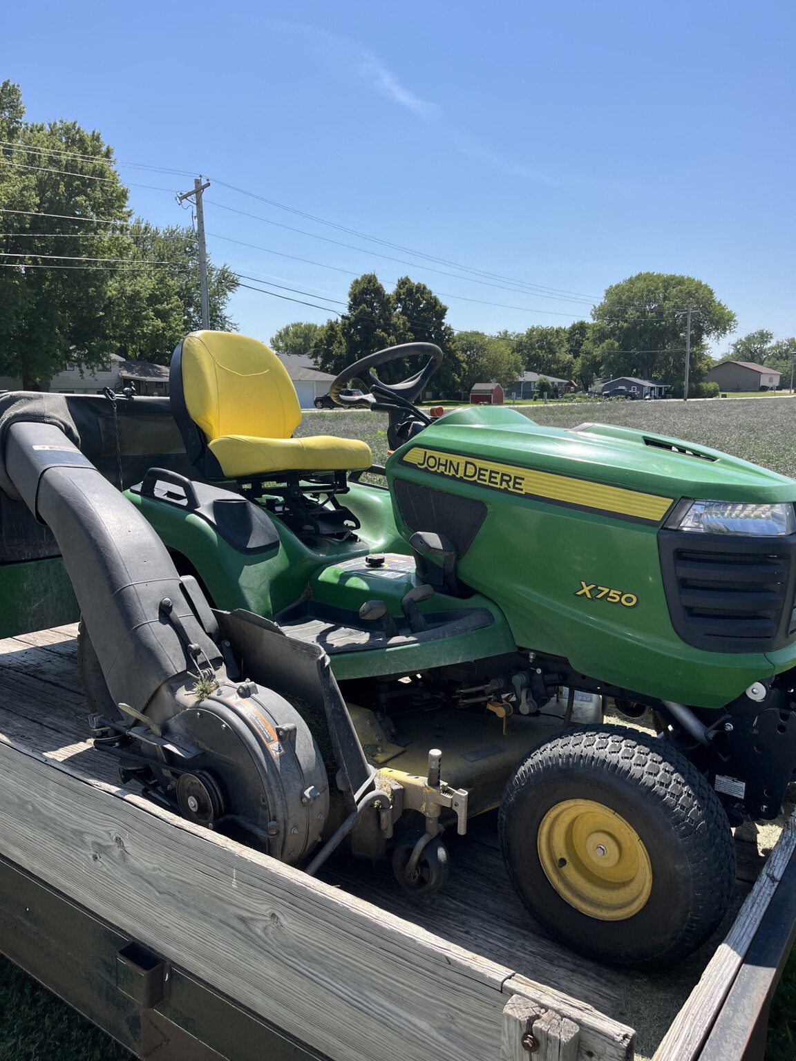  2015 John Deere X750 at LandMark in Gothenburg, NE