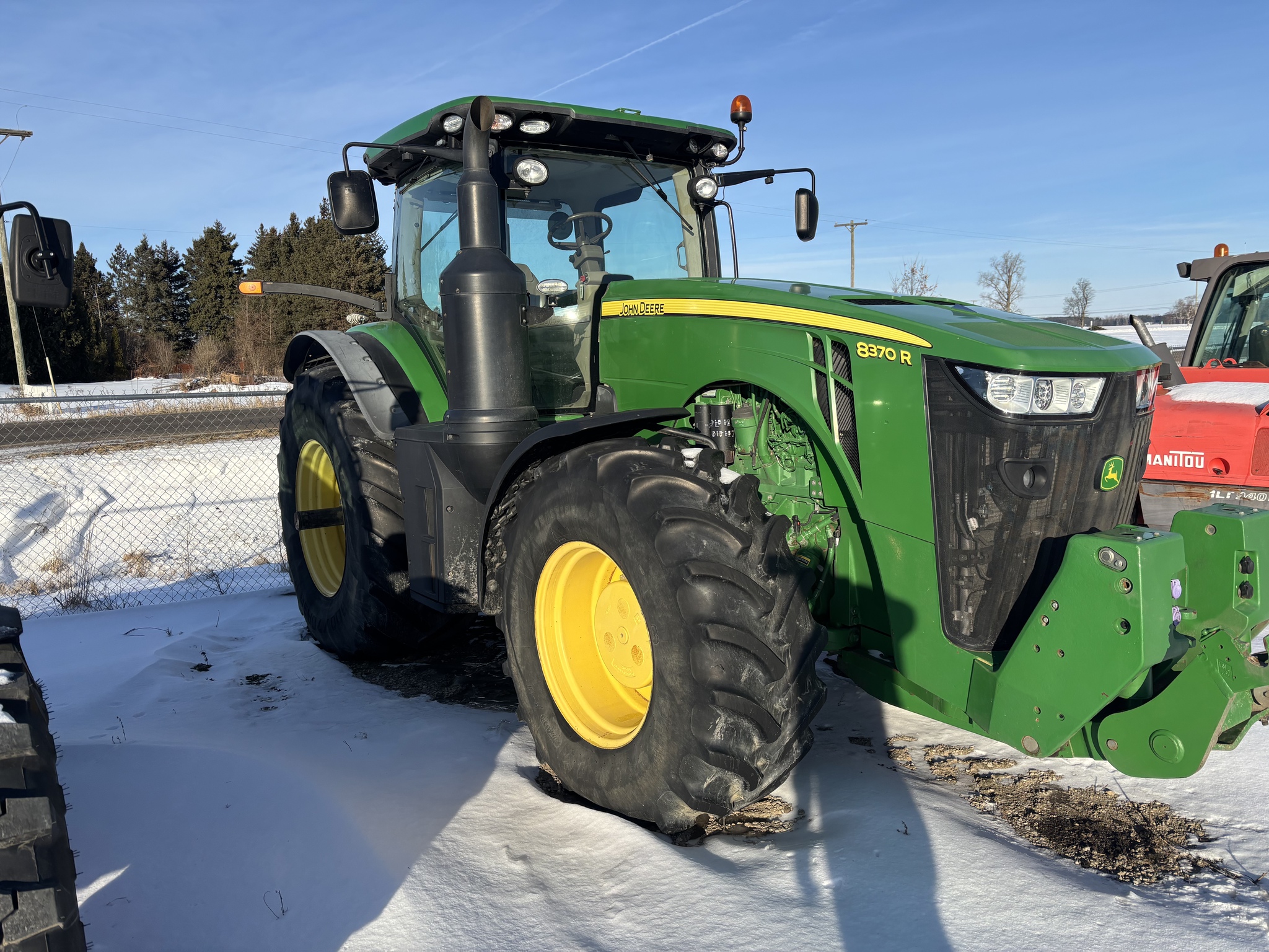 On Lot 2014 John Deere 8370R at Tri County Equipment Bad Axe, MI