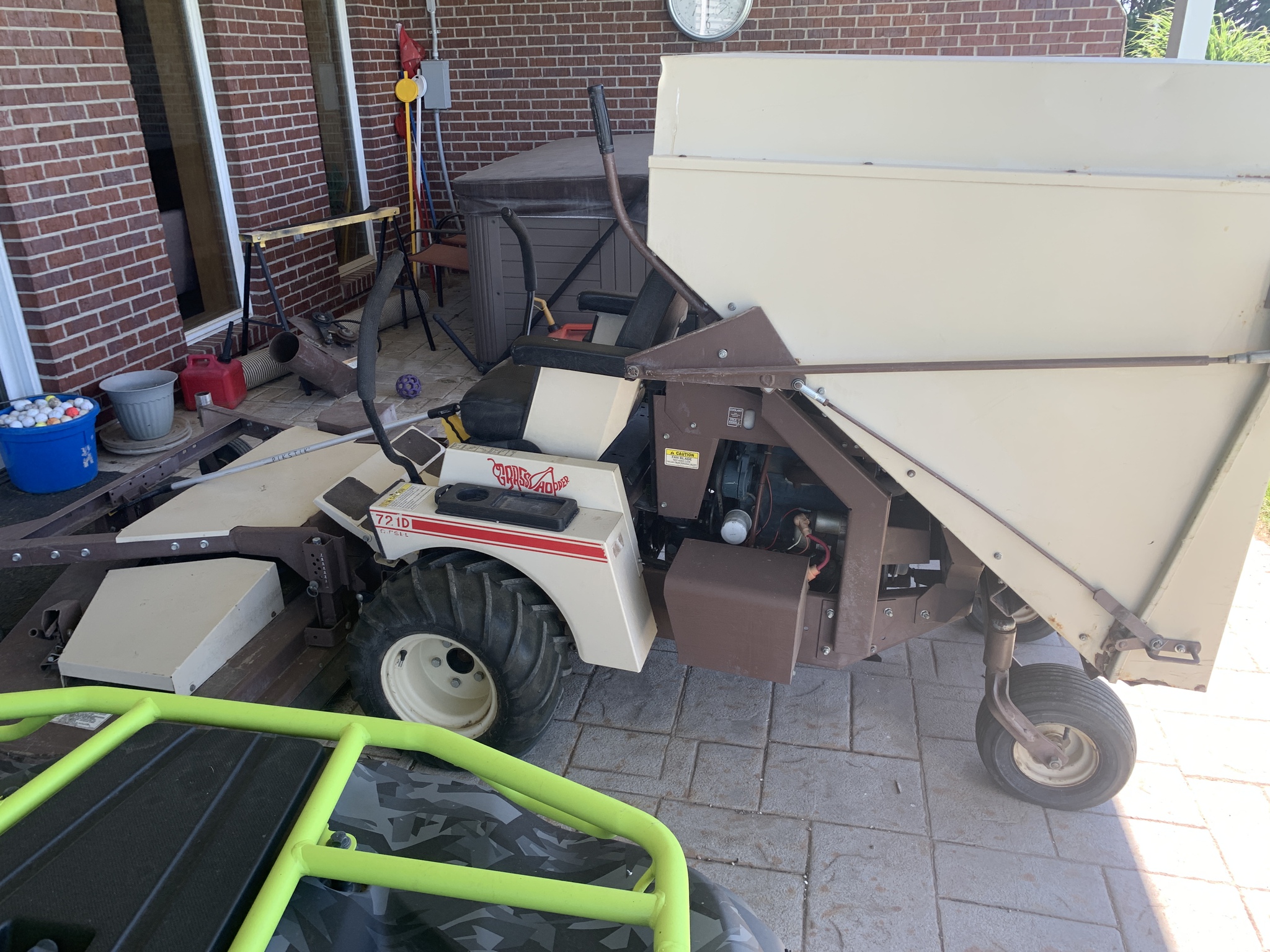  2002 Grasshopper 721D2 at LandMark in Lexington, NE