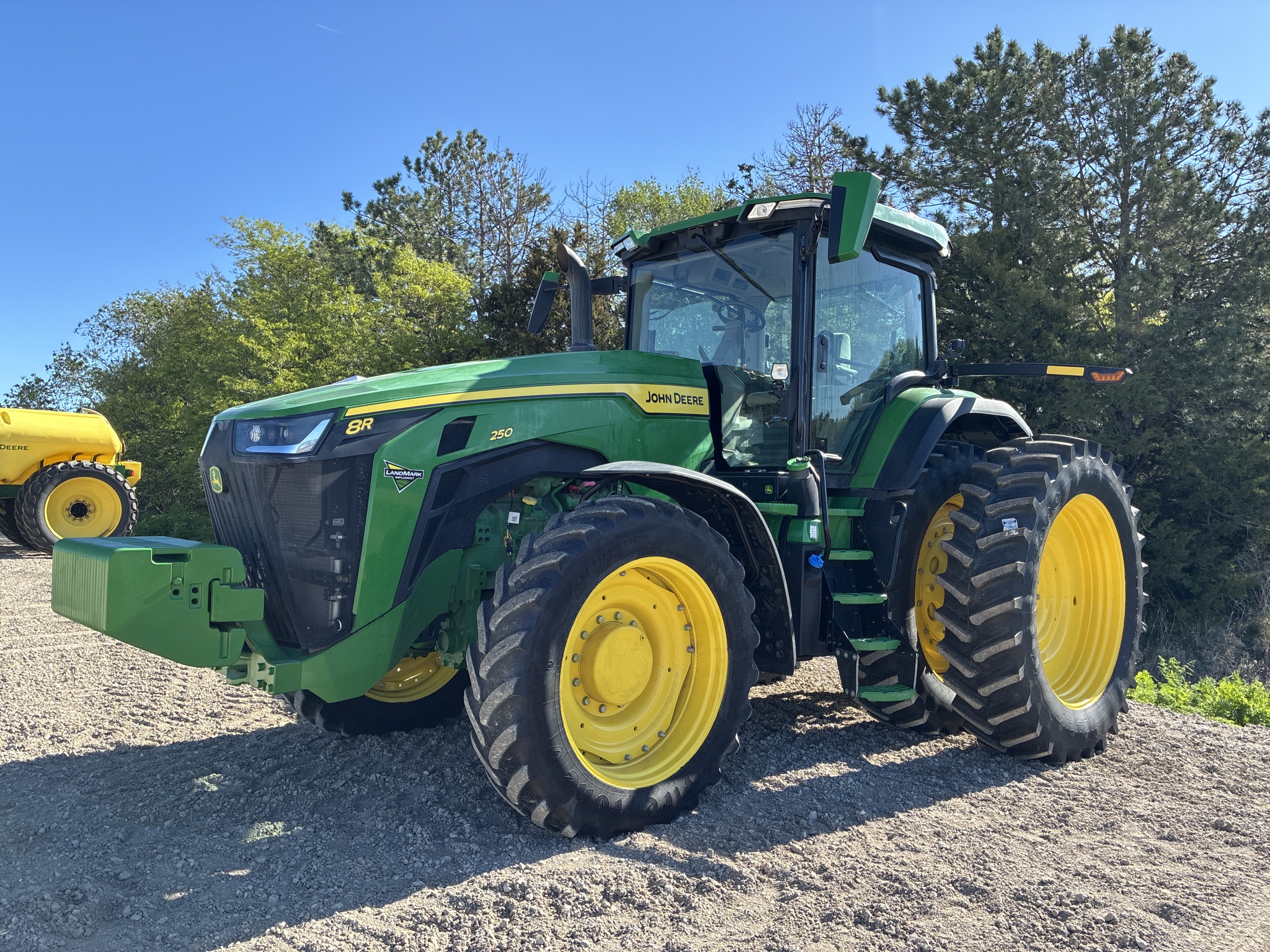  2025 John Deere 8R 250 at LandMark in Hastings, NE