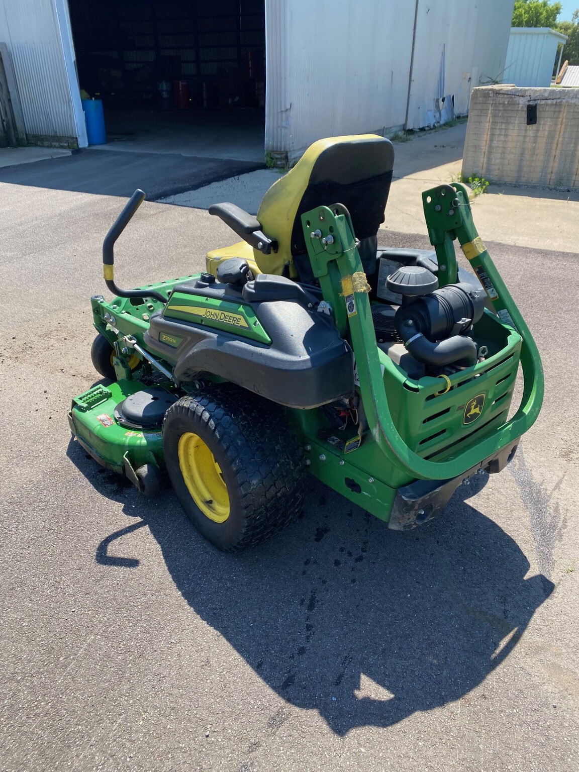 On Lot 2022 John Deere Z930M at Tri County Equipment Birch Run, MI