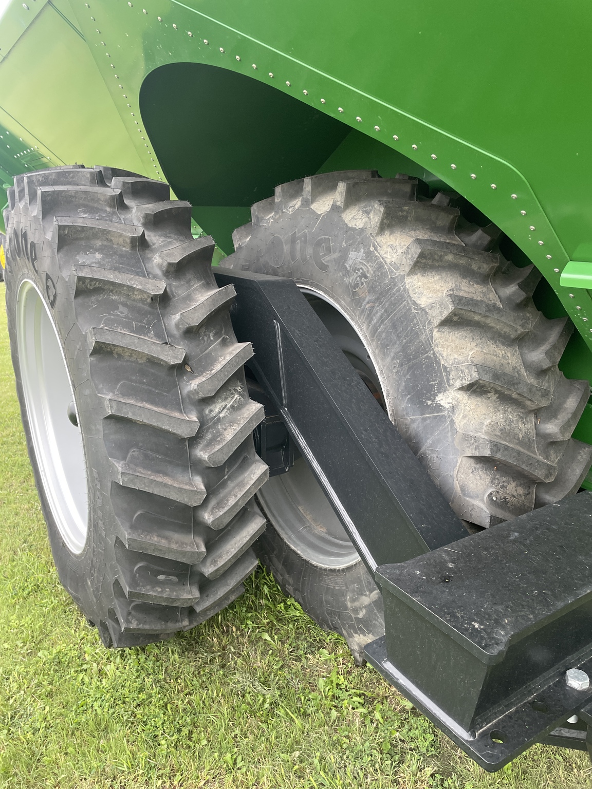  2023 Brandt 1100DXT at LandMark in Phillipsburg, KS
