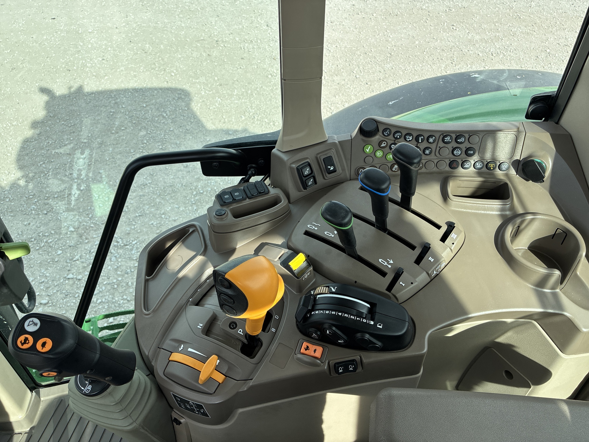  2024 John Deere 6155M at LandMark in Kearney, NE