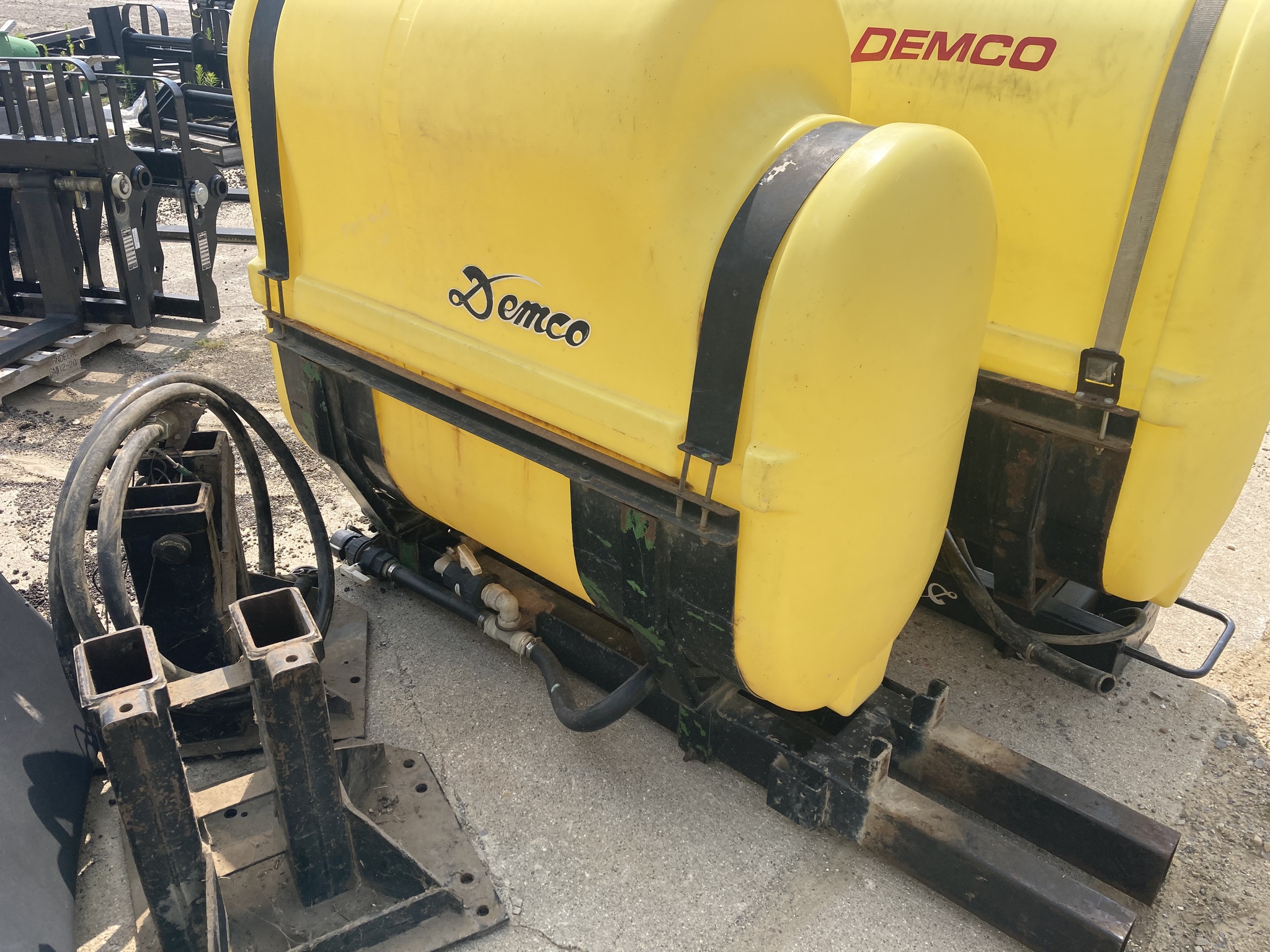 On Lot  Demco 250 at Tri County Equipment Sandusky, MI