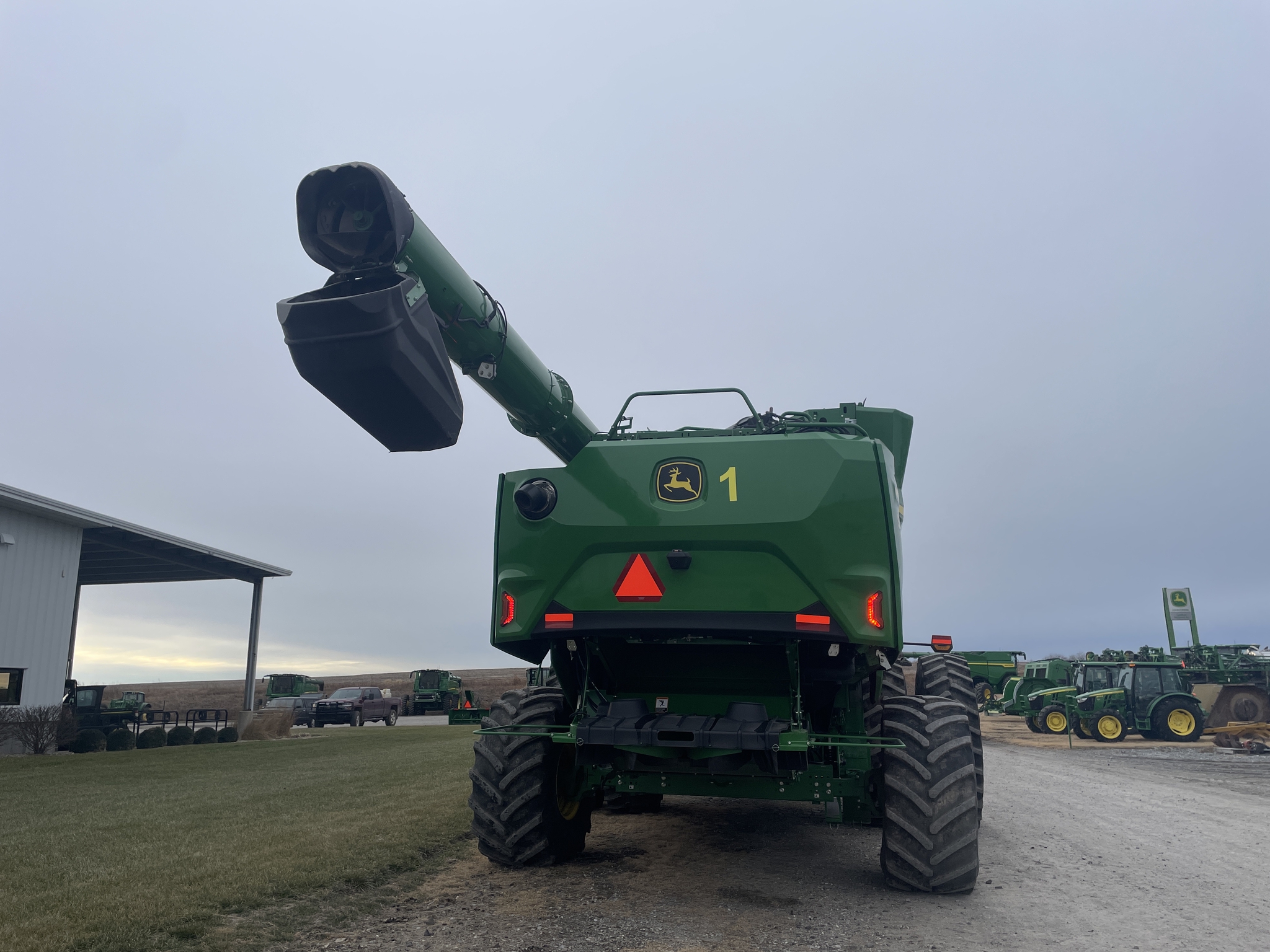  2025 John Deere S7 700 at LandMark in Marysville, KS