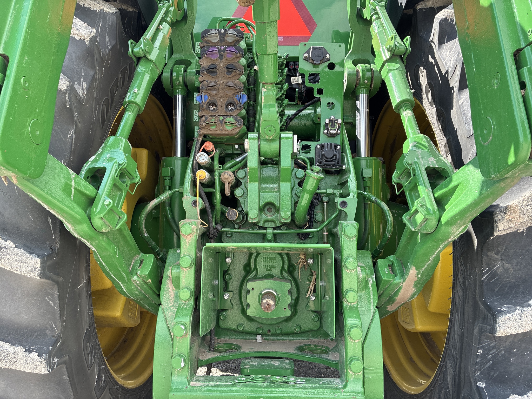  2024 John Deere 8R 340 at LandMark in Hebron, NE