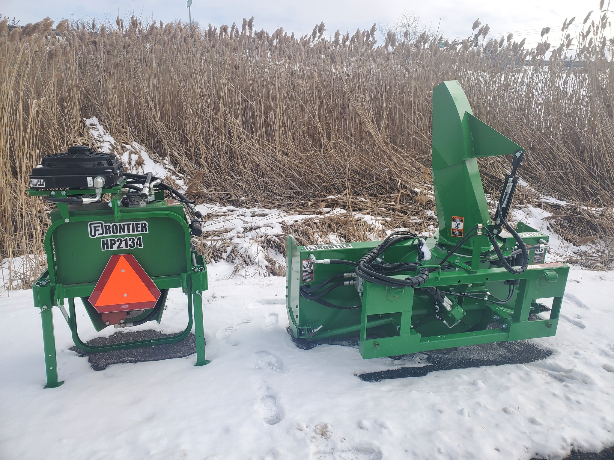 SB2176 LOADER MOUNTED SNOWBLOWER. - United Ag & Turf