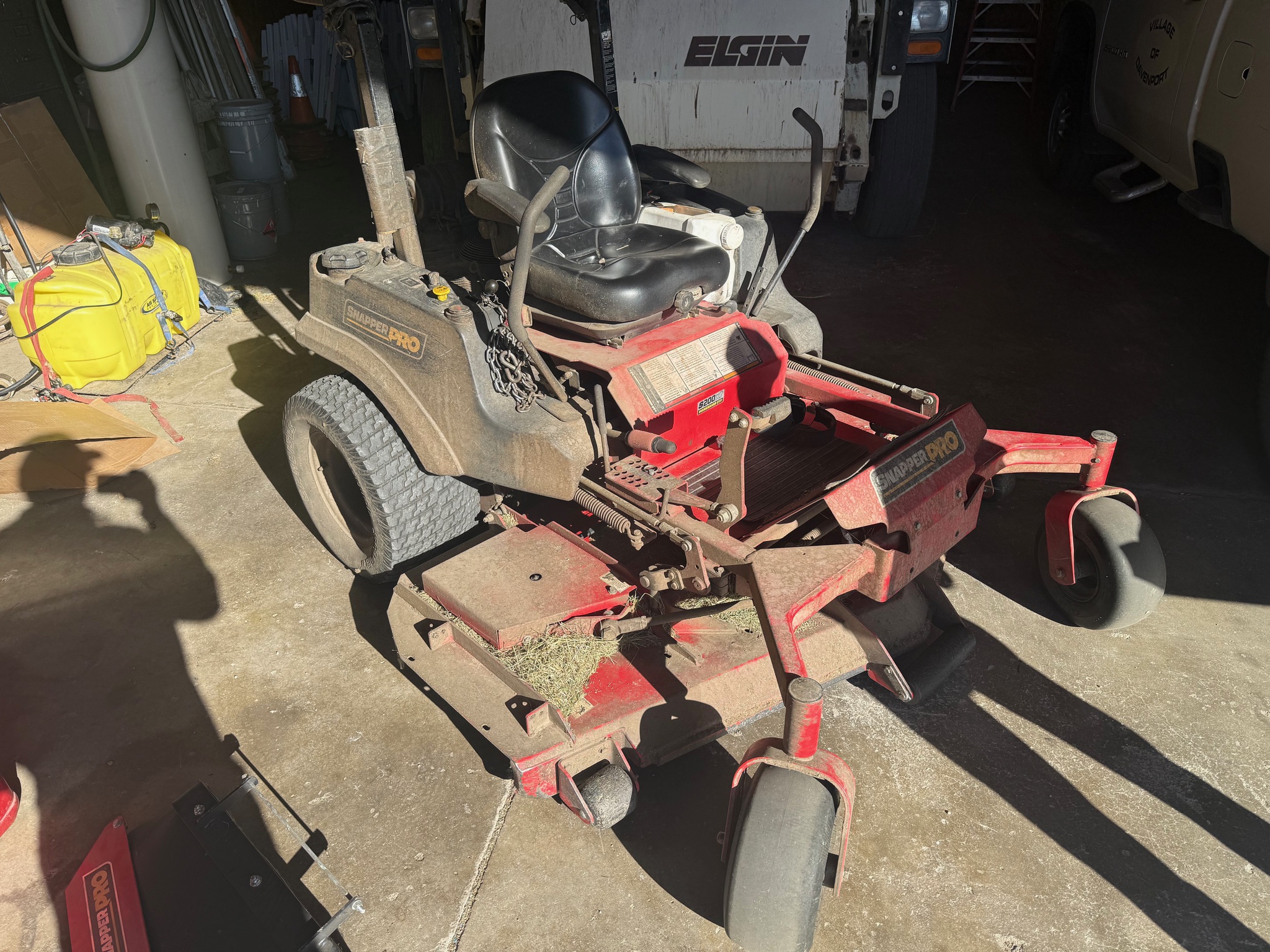  2016 Snapper S200XT at LandMark in Hebron, NE