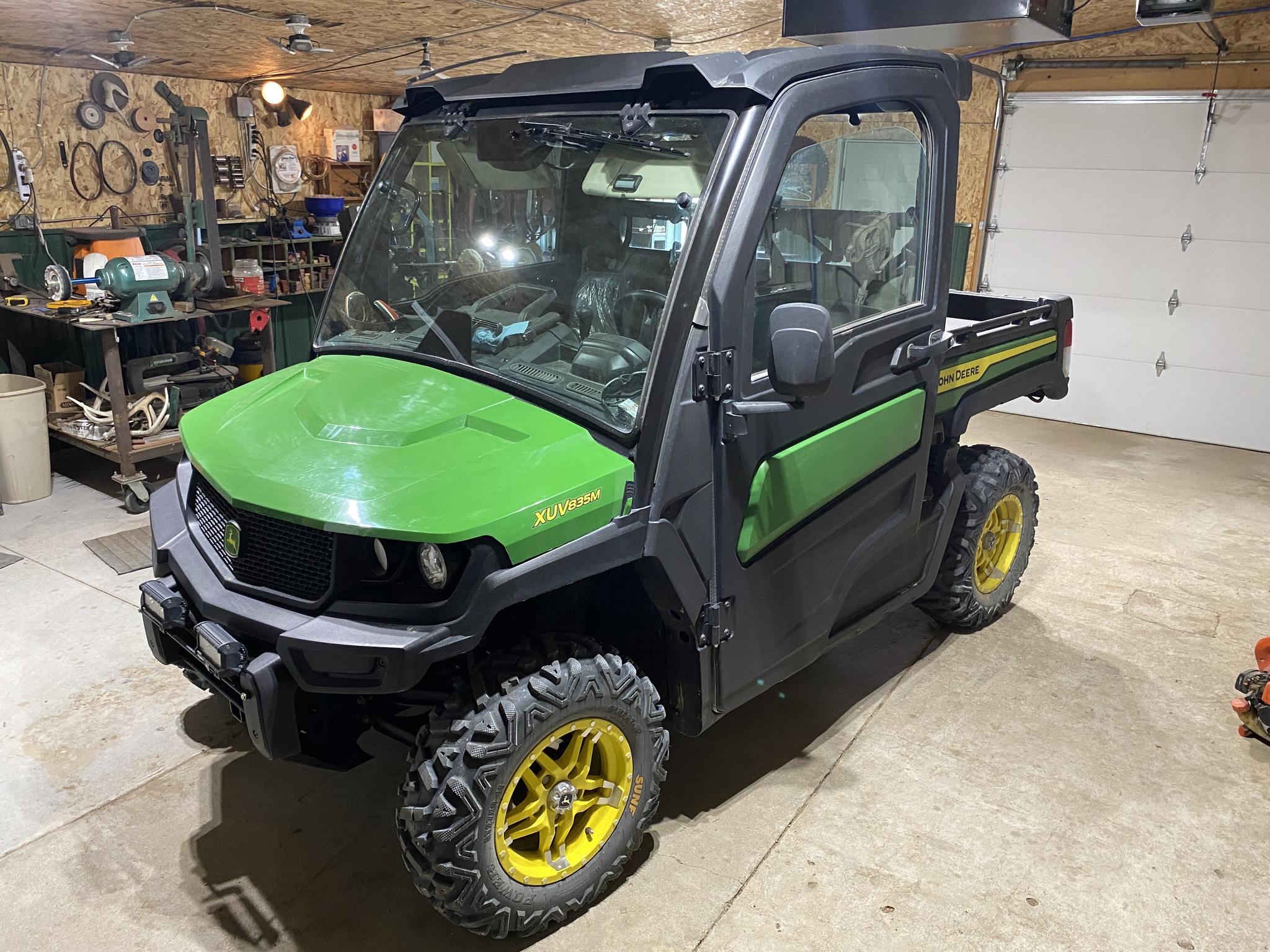  2023 John Deere XUV 835M at LandMark in Hebron, NE