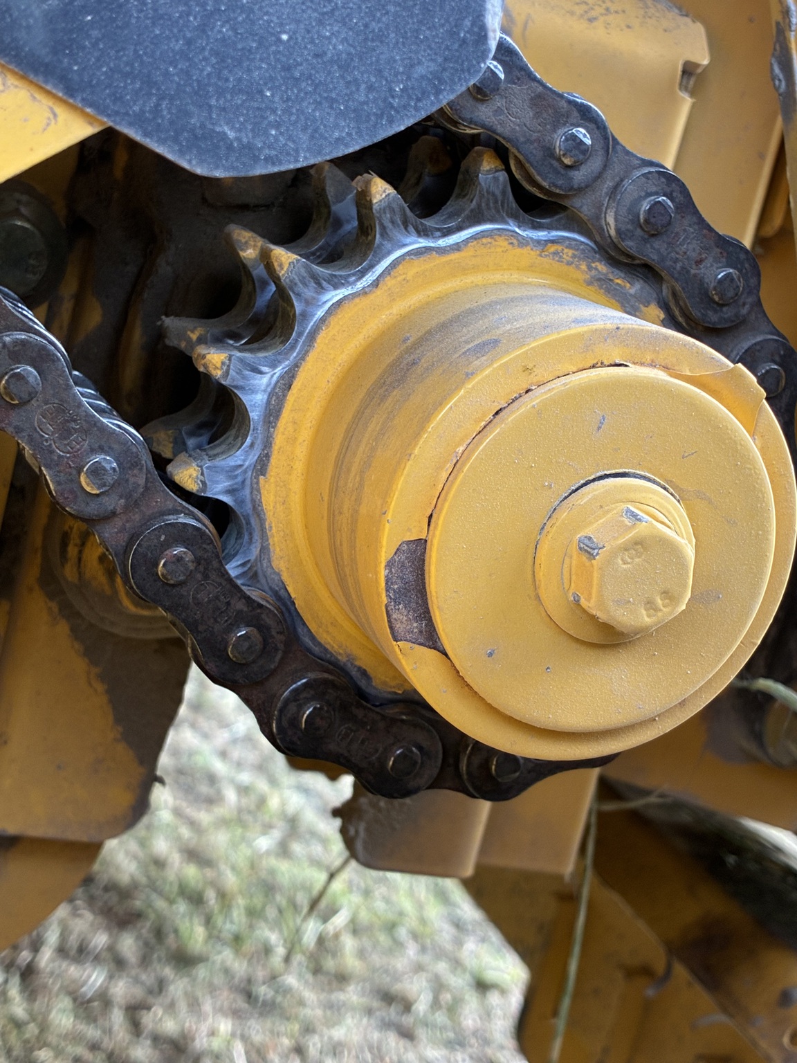  2023 NEW HOLLAND Rollbelt 560 at LandMark in Beatrice, NE