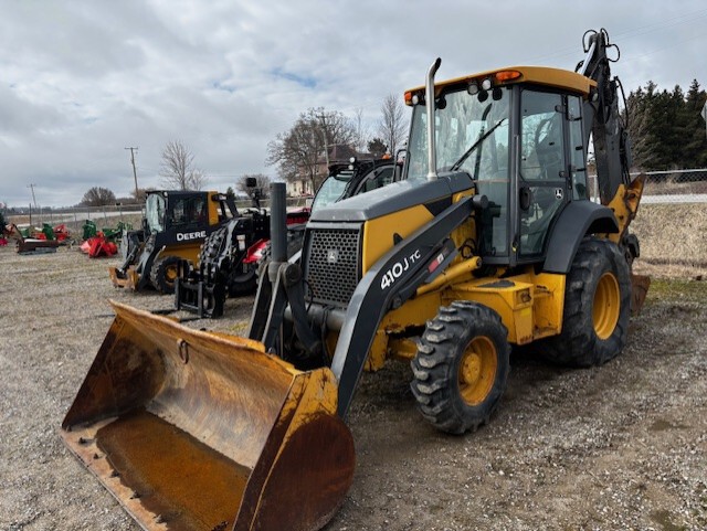 On Lot  John Deere 410TJ at Tri County Equipment Sandusky, MI