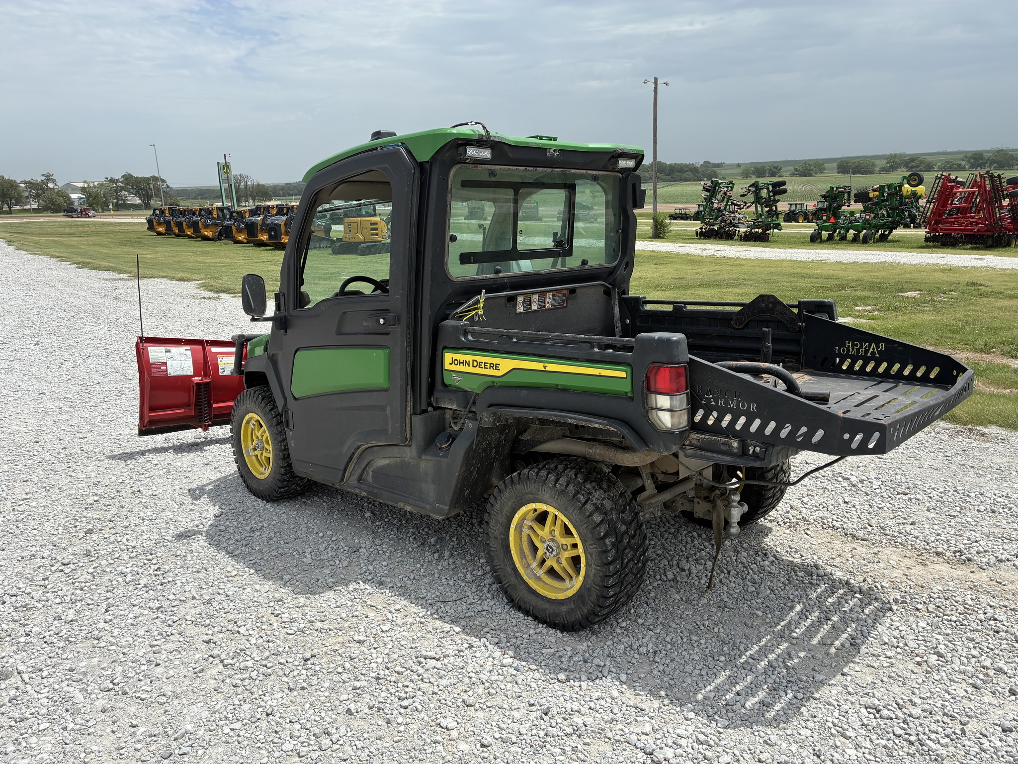  2023 John Deere XUV 835R at LandMark in Beatrice, NE