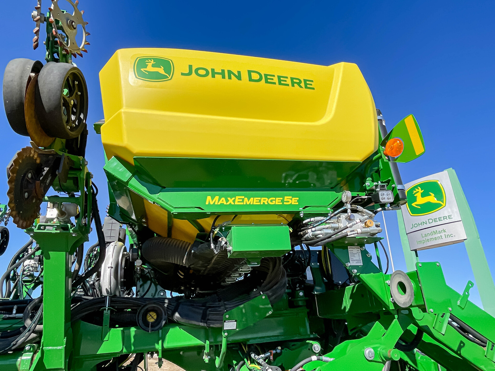  2024 John Deere 1795 at LandMark in Beatrice, NE