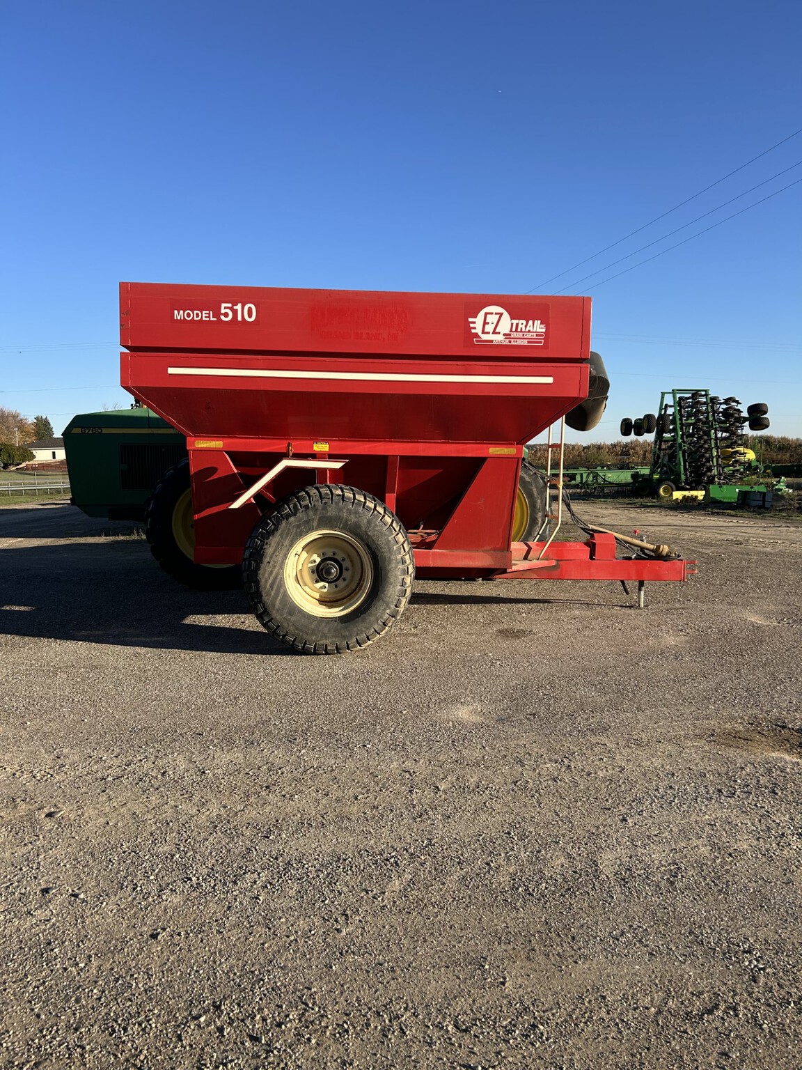 On Lot  E-z Trail 510 at Tri County Equipment Marlette, MI