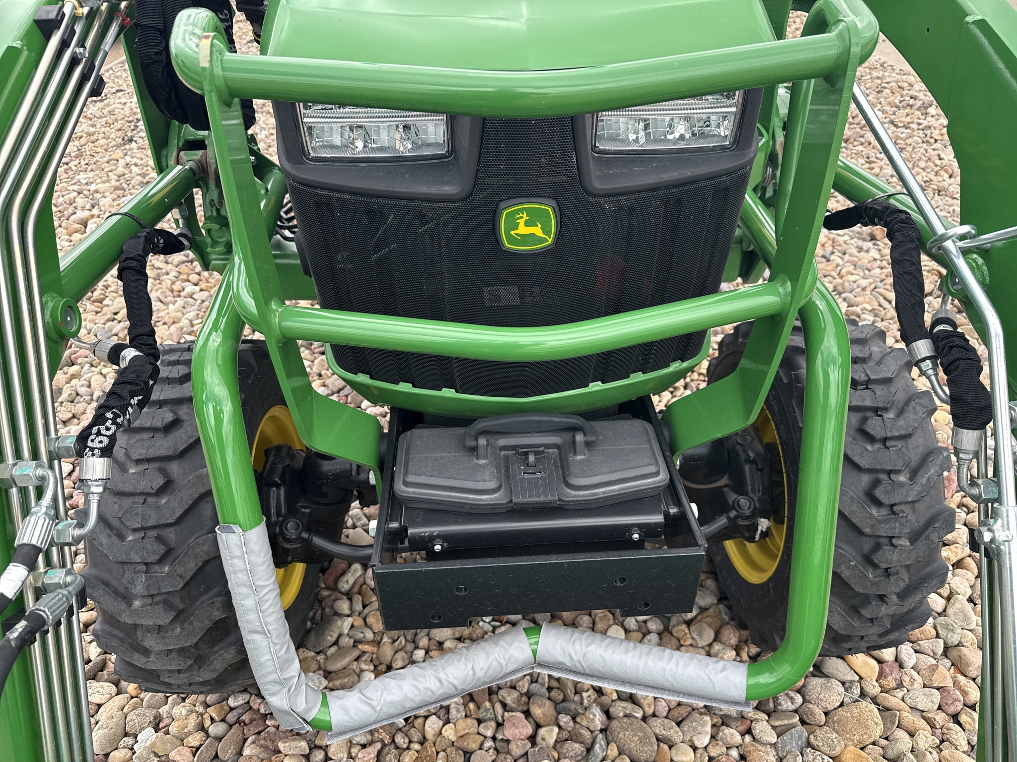   John Deere 2025R at LandMark in Holdrege, NE
