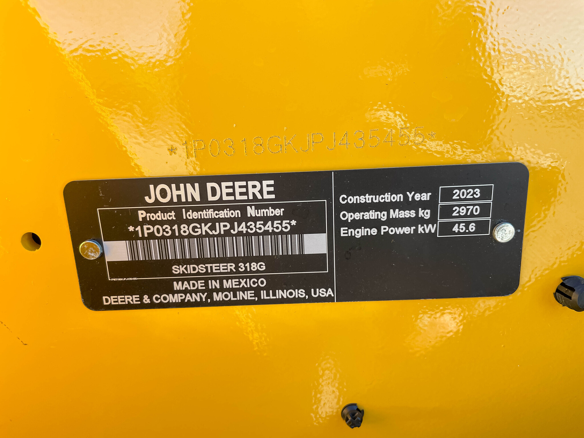  2023 John Deere 318G at LandMark in Fairfield, NE