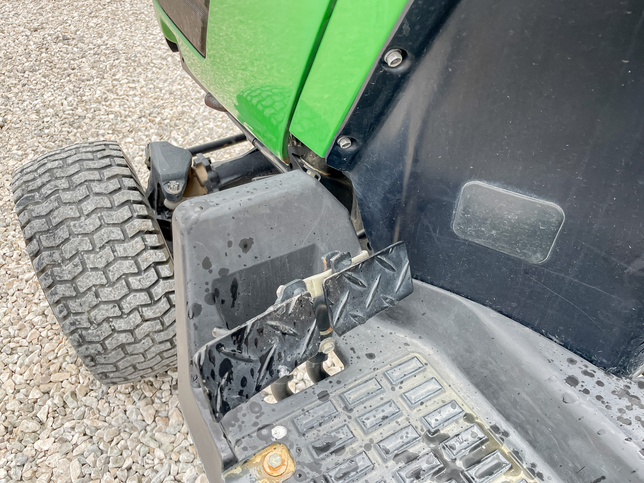  2003 John Deere 4010 at LandMark in Arapahoe, NE