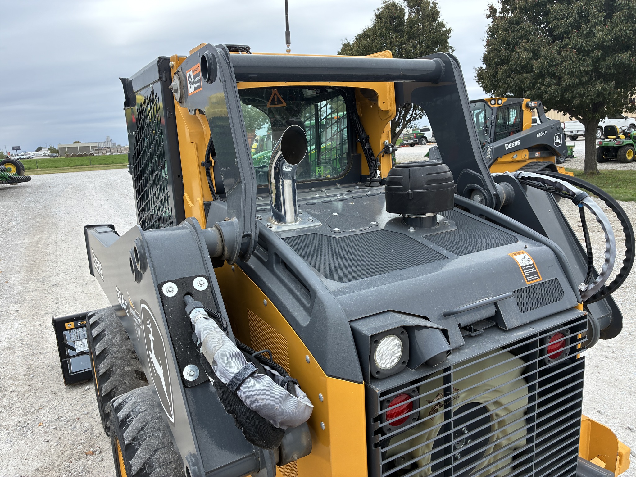  2023 John Deere 324G at LandMark in Kearney, NE