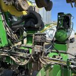  2024 John Deere 1725 at LandMark in Gothenburg, NE