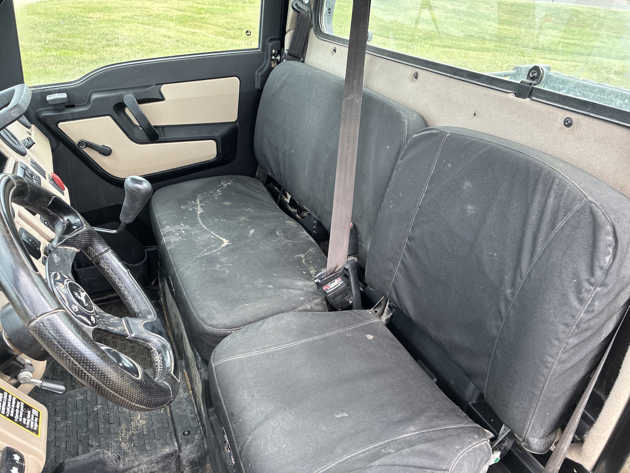  2019 John Deere XUV 835R at LandMark in Beatrice, NE