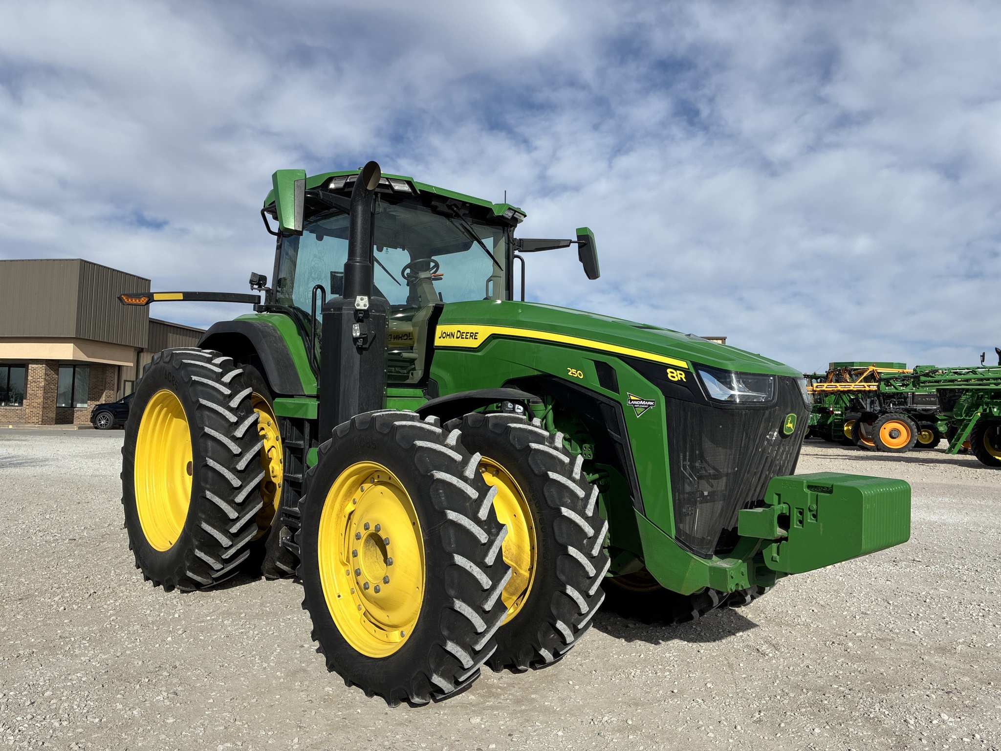  2024 John Deere 8R 250 at LandMark in Kearney, NE