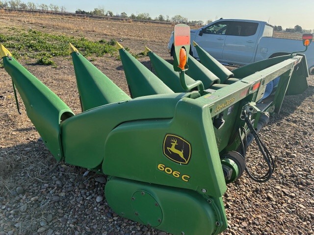  2015 John Deere 606C at LandMark in Lexington, NE