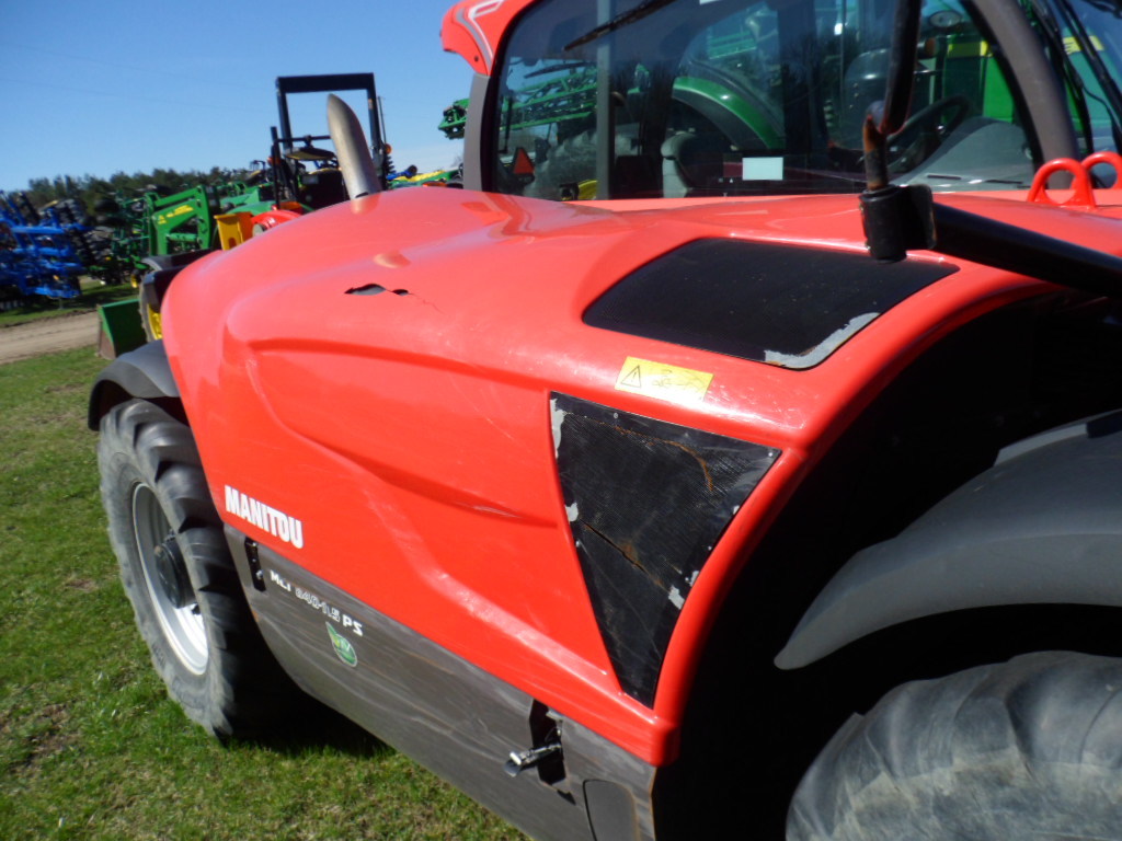 On Lot 2014 Manitou MLT840-115 at Tri County Equipment Bad Axe, MI