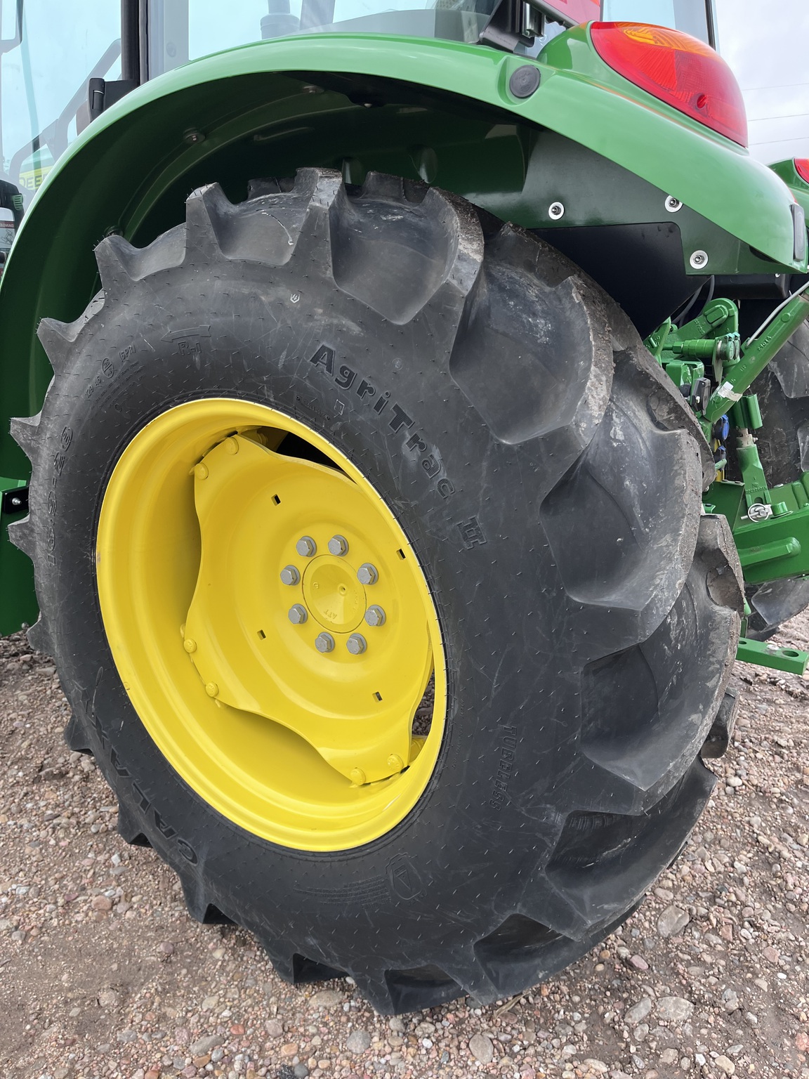  2023 John Deere 5075E at LandMark in Minden, NE