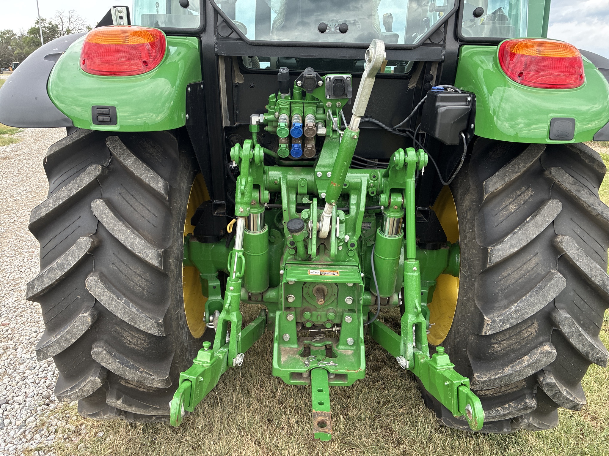  2023 John Deere 5090M at LandMark in Beatrice, NE