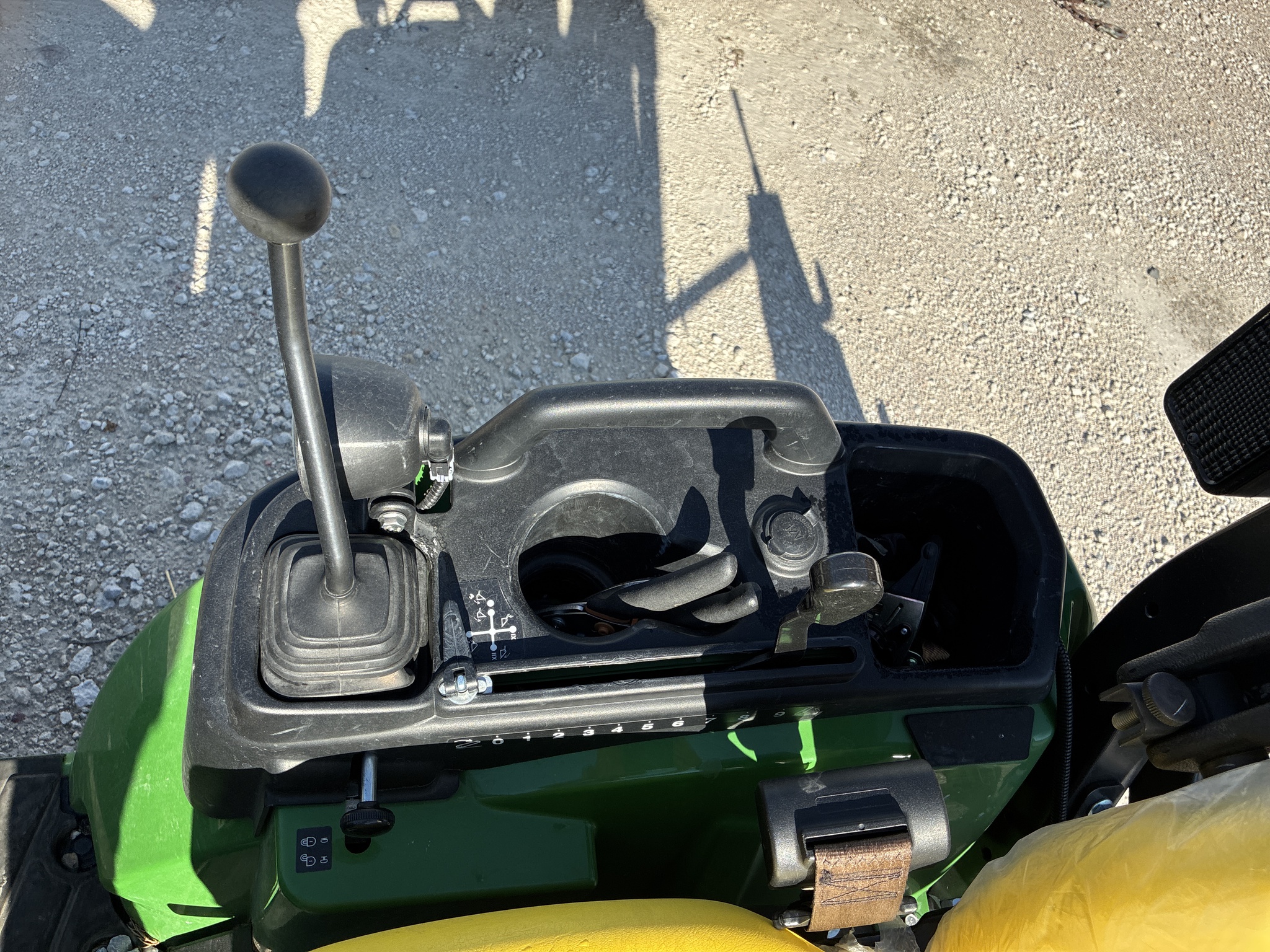  2020 John Deere 2025R at LandMark in Hastings, NE