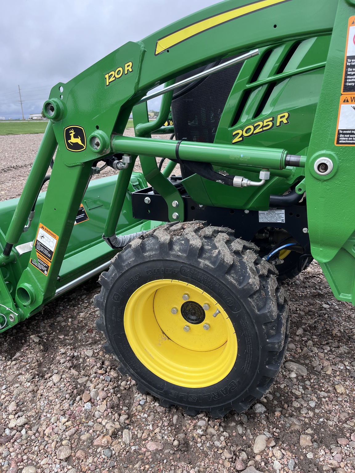   John Deere 2025R at LandMark in Minden, NE