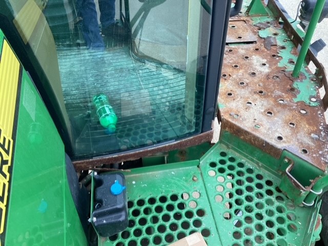 On Lot 2012 John Deere 4940 at Tri County Equipment Bad Axe, MI